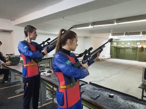 Алматы қаласында оқ ату бөлімшесінің жанында жалпы және арнайы дене дайындығы бойынша оқу-жаттығу жиыны өтеді