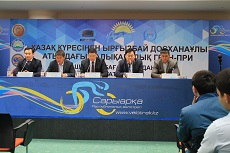 Пресс конференция с участием призеров Кубка мира по кикбоксингу среди взрослых.