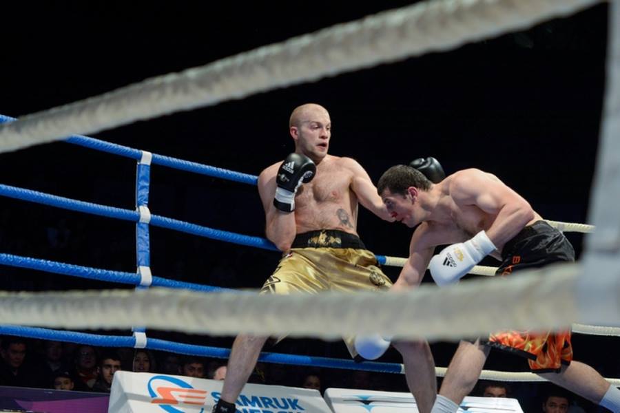On April 26, the first semi-final battle between “Astana Arlans” and “Baku Fires” took place at the arena of the Republican cycling track “Saryarka”.
