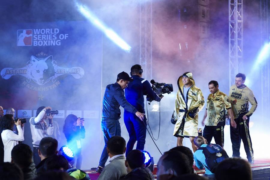 On April 26, the first semi-final battle between “Astana Arlans” and “Baku Fires” took place at the arena of the Republican cycling track “Saryarka”.