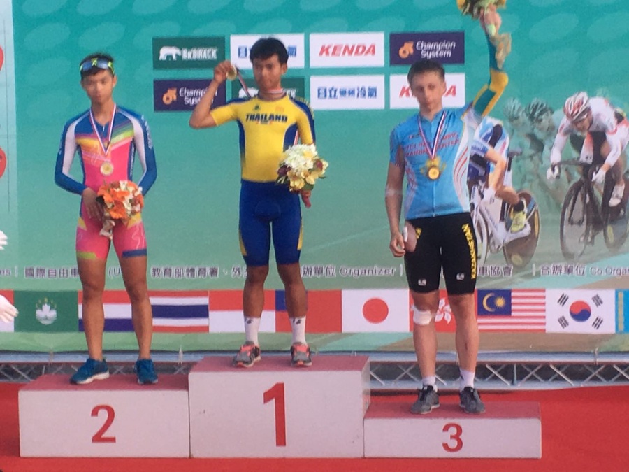 Kazakhstanis from the island of Taiwan with medals of the highest dignity!
