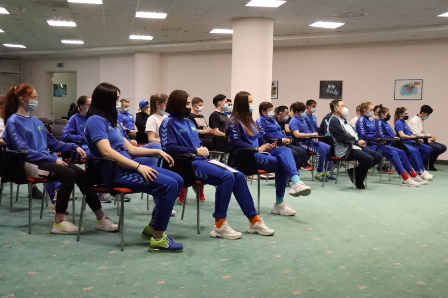 COVID-19 алдын алуға байланысты дәріс өткізілді