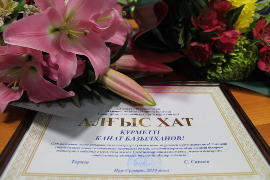 Журналистердің Серік Сапиевпен кездесуі