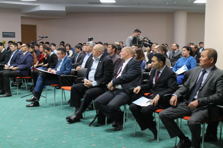 «Сыбайлас жемқорлыққа қарсы мәдениетті қалыптастыру» тақырыбында семинар өтті.
