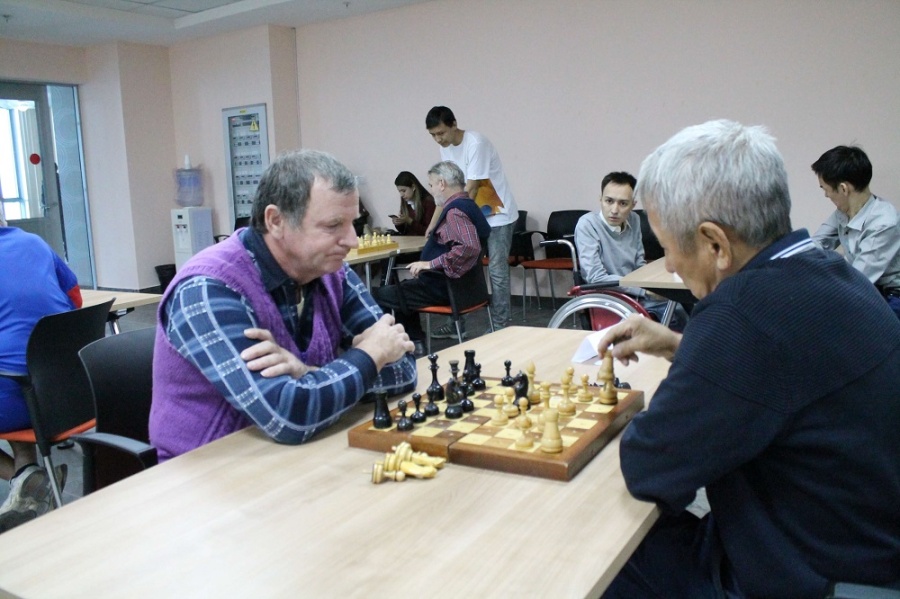 Мүмкіндігі шектеулі жандар арасында турнир