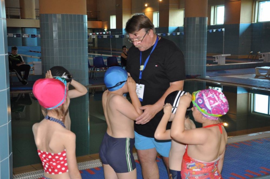 On May 26, 2014 at 10:00 a unique innovative socio-cultural project “Aquatheater” was held at the Republican cycling track “Saryarka”