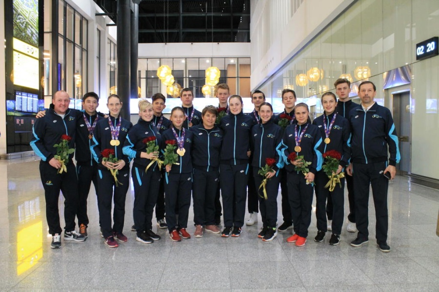 Азия чемпионатының жеңімпаздарын қарсы алу сәті 