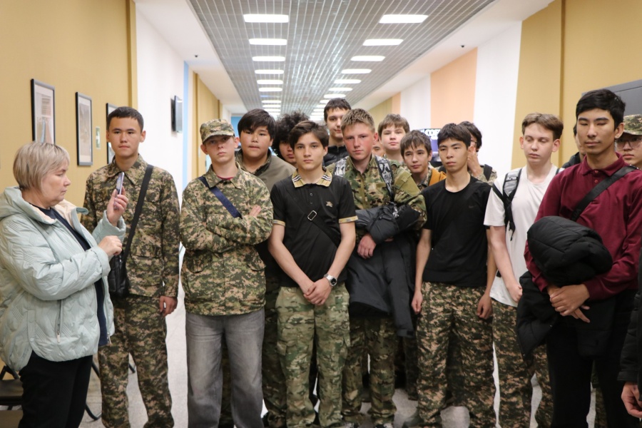 КОЛЛЕДЖ СТУДЕНТТЕРІНЕ «QAZAQSTAN» ЖЕҢІЛАТЛЕТИКАЛЫҚ СПОРТ КЕШЕНІНДЕ ЭКСКУРСИЯ ӨТКІЗІЛДІ