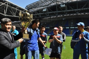 Сенбі, 17 тамыз күні «Астана Арена» спорт кешенінде Спорт күніне орай шағын футболдан турнир өтті.