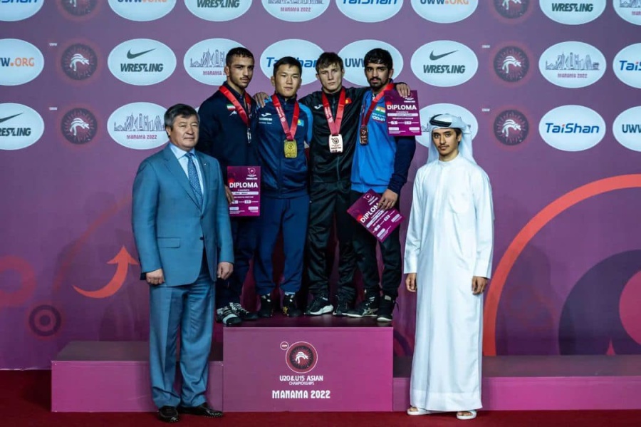 Әйелдер күресінен юниоркалар арасында Азия Чемпионатында