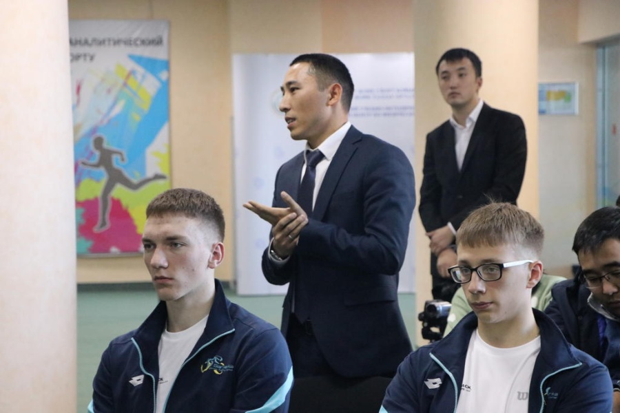 Танымал спортшылардың қатысуымен «Қазақстан спортшыларының жеңіске жолы» тақырыбында семинар өтті