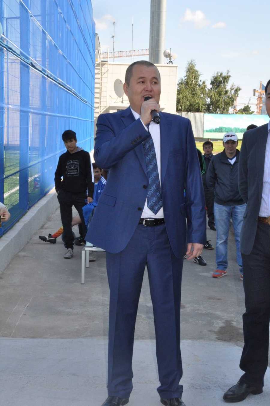 Cycle track Saryarka opened to the Sport Day new mini-soccer fields