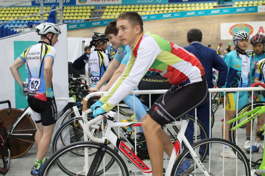 Велоспорттан ҚР чемпионатының ашылу салтанаты өтті