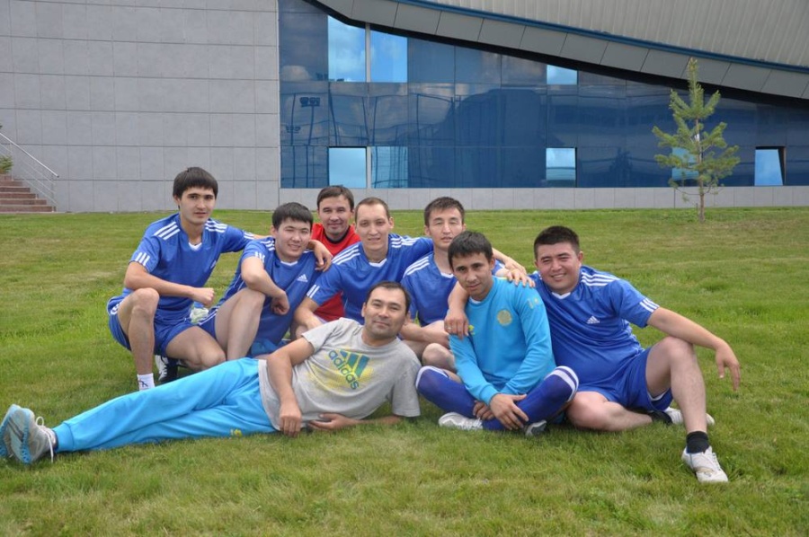 Cycle track Saryarka opened to the Sport Day new mini-soccer fields
