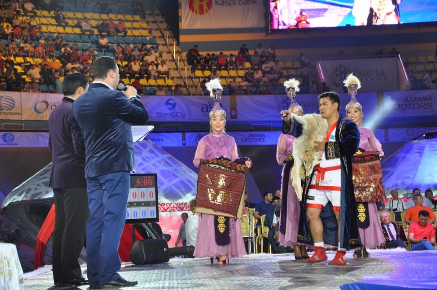 Mukhit Tursynov became the new champion of “Kazakhstan Barysy-2014”