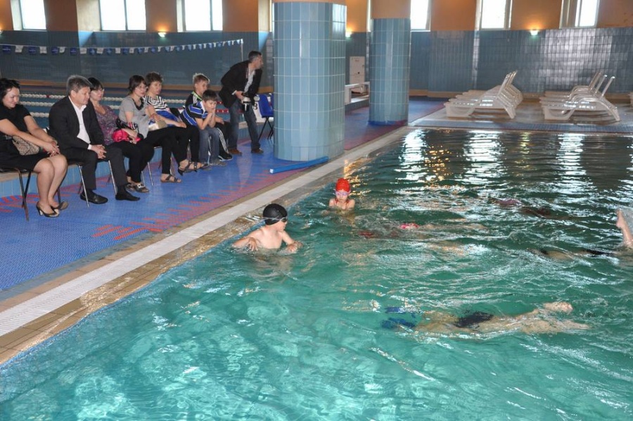 On May 26, 2014 at 10:00 a unique innovative socio-cultural project “Aquatheater” was held at the Republican cycling track “Saryarka”